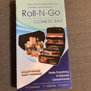 Roll N Go cosmetic bag